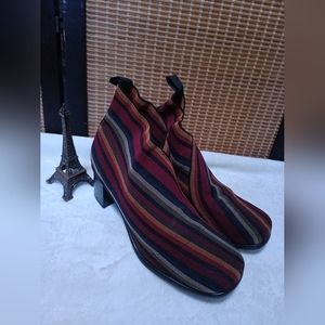 Vivanz multicolor booties